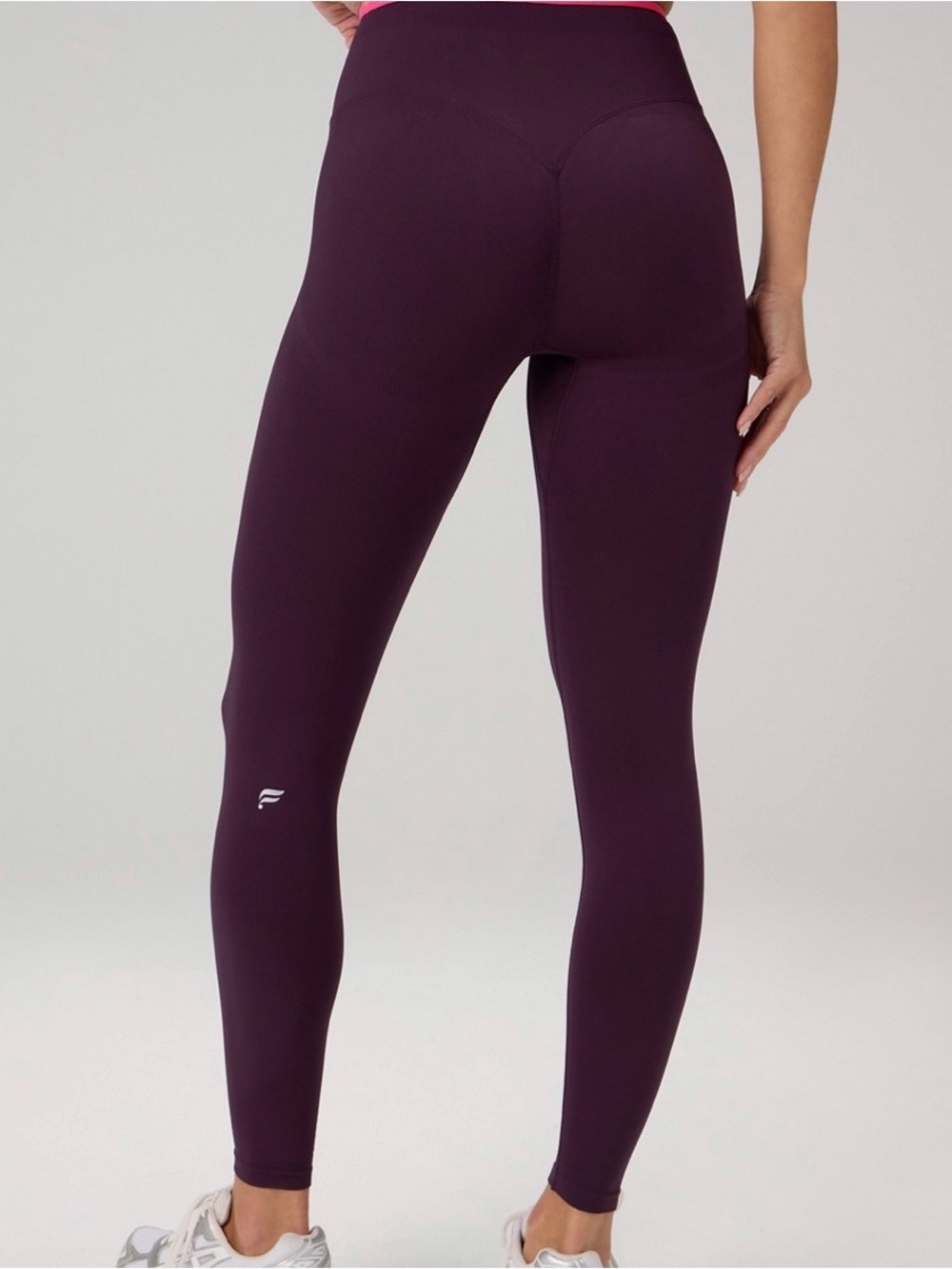 Fabletics Workout Set - Picture 2 of 4